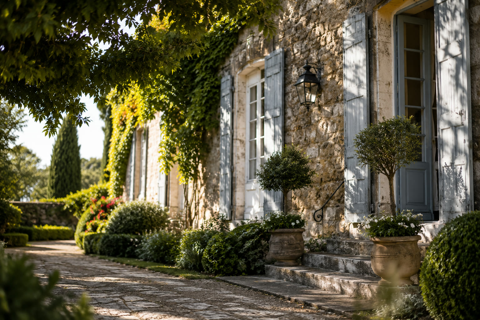 La donation immobilière : quand, comment et pourquoi anticiper
