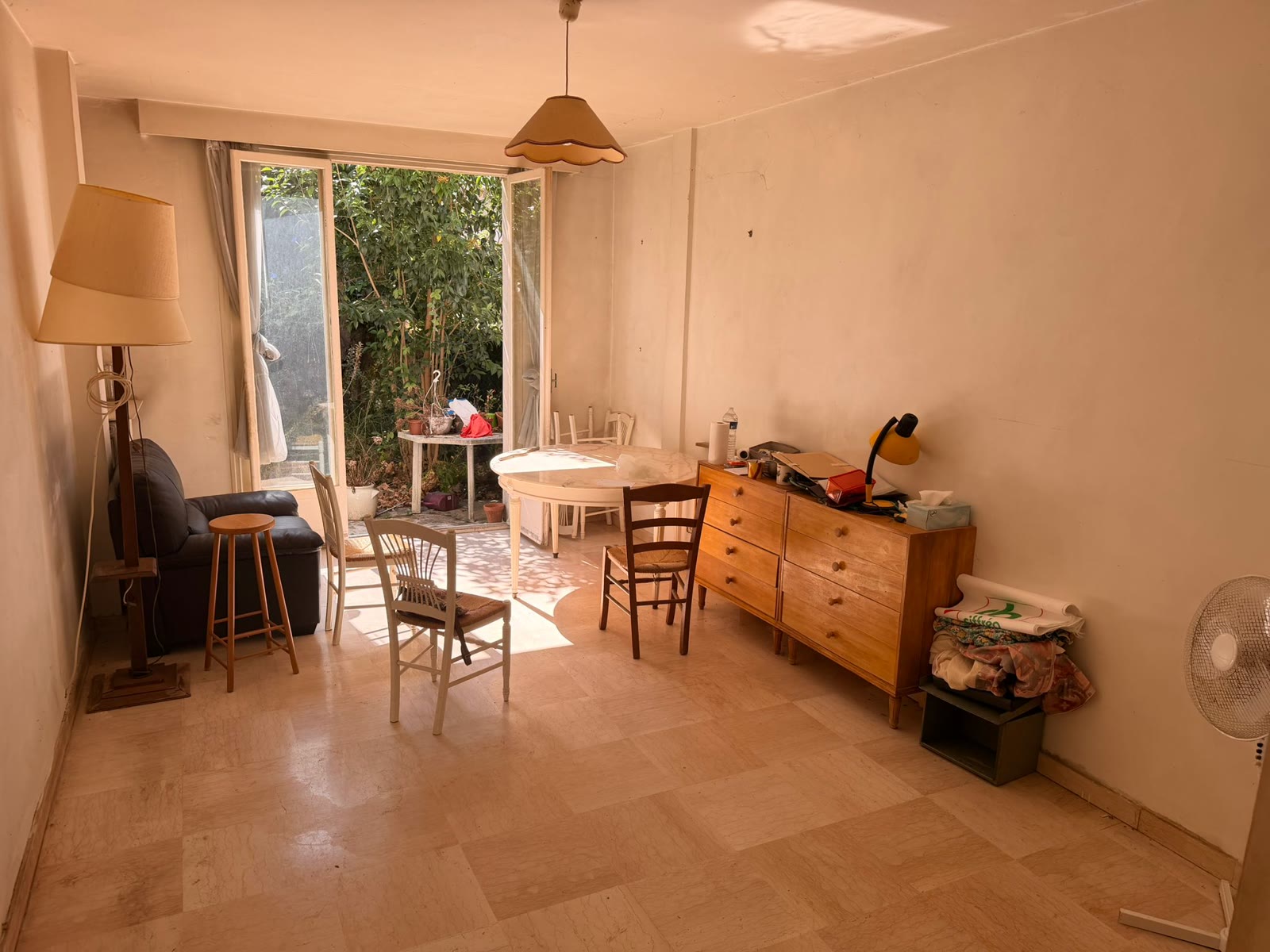 Appartement 3 pièces à rénover à Nice Ouest : potentiel et perspectives